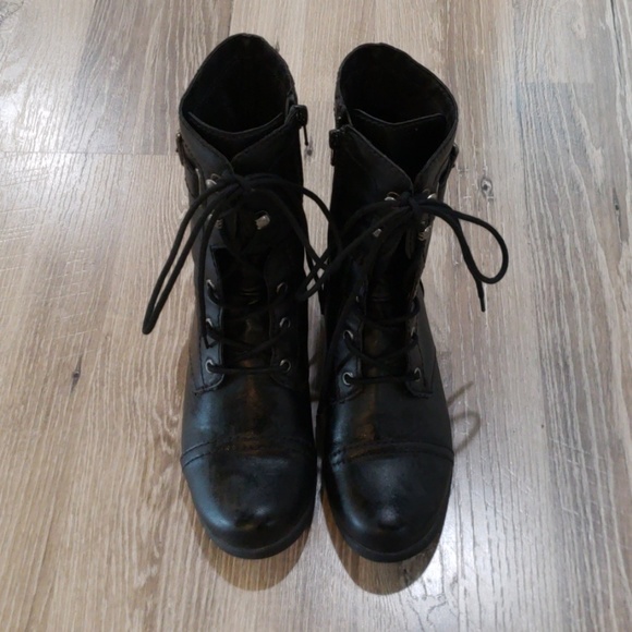 American Rag Shoes - American Rag Fionn Lace-Up Combat Boots